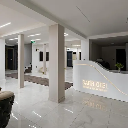 Safir Termal & 伯萨